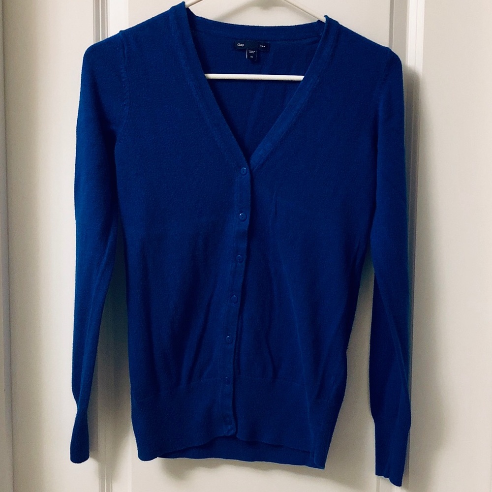 Gap blue sweater (XS)